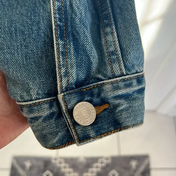 Frame Denim Enna Oversized Cropped Jean Denim Jacket Long Sleeve - Picture 7 of 8